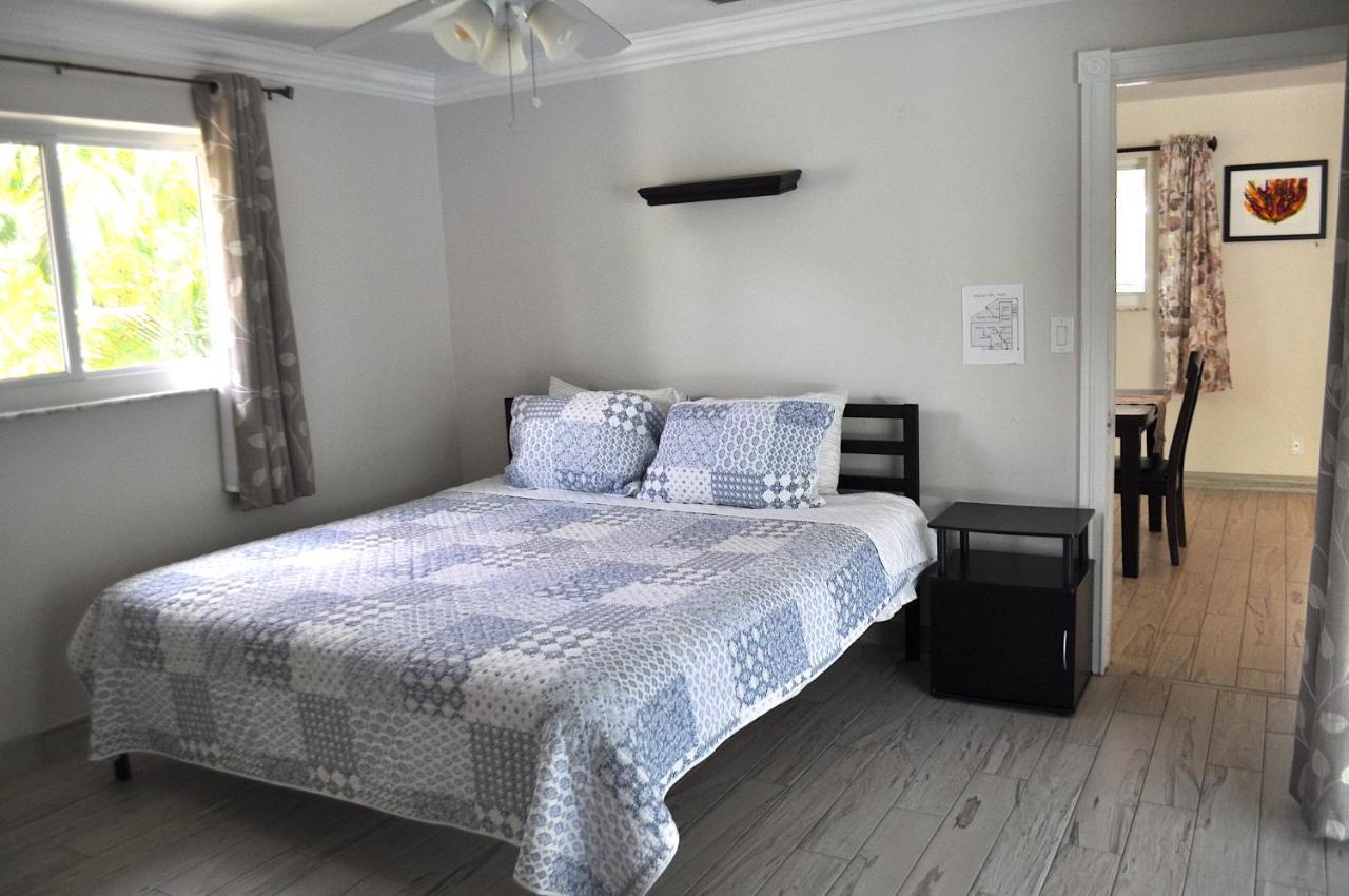 Lovely 3-Bd, Walk To Bars, 9 Min Drive From Beach! Heated Pool. Fort Lauderdale Luaran gambar